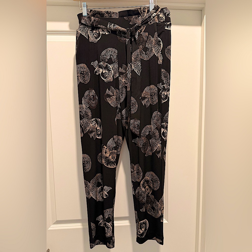 WHBM Pull- On Pants